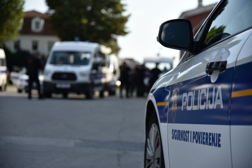 Na kolodvoru u Koprivnici rekao blagajnici da ima bombu, ostavio torbu i otišao
