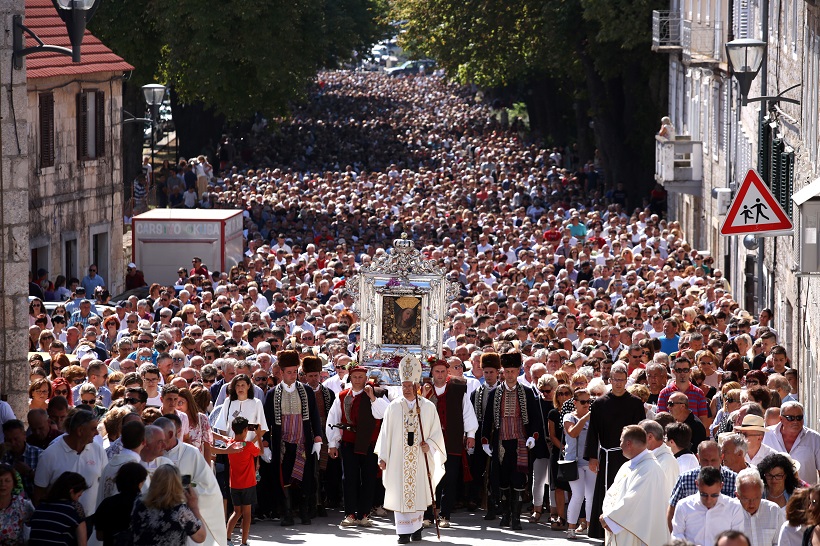 Blagdan Velike Gospe u Sinju 15. kolovoza bez tradicionalne procesije vjernika