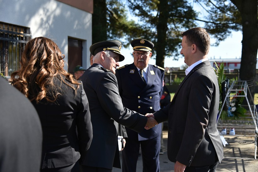 Polaganjem Vijenaca Kod Križa života Na Gradskom Groblju U Đurđevcu Povodom Obilježavanje 28. Obljetnice Podravskih Braniteljskih Postrojbi (16)