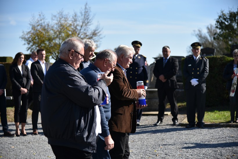 Polaganjem Vijenaca Kod Križa života Na Gradskom Groblju U Đurđevcu Povodom Obilježavanje 28. Obljetnice Podravskih Braniteljskih Postrojbi (7)
