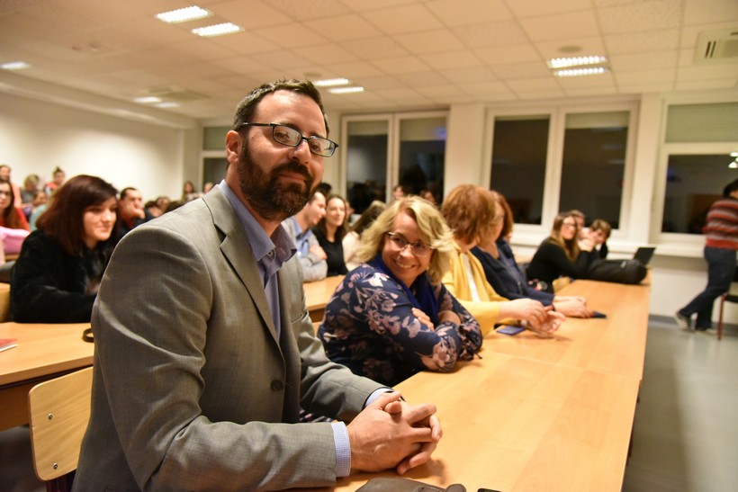 Tribina Urednik – Između Marginalizacije I Novoga Uzleta (12)