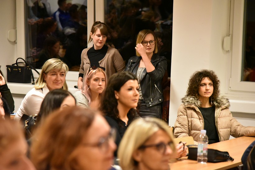 Tribina Urednik – Između Marginalizacije I Novoga Uzleta (18)