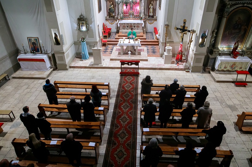 Split: Slab odaziv vjernika na misu nakon trostrukog ubojstva