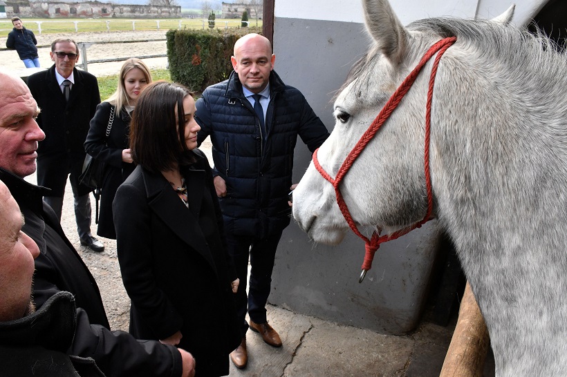 Ministrica poljoprivrede Marija Vučković posjetila Državnu ergelu lipicanaca Lipik