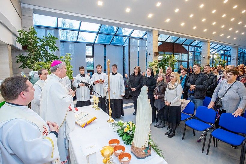 [FOTO] Biskup Košić predvodio misno slavlje u Ivanić-Gradu u povodu Svjetskog dana bolesnika