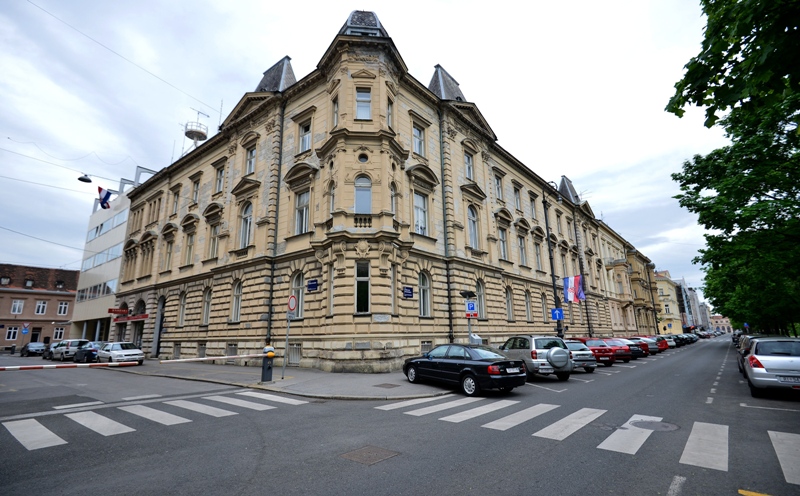 Zbog korona virusa odgođeni svi javni skupovi u Palači Matice hrvatske u Zagrebu