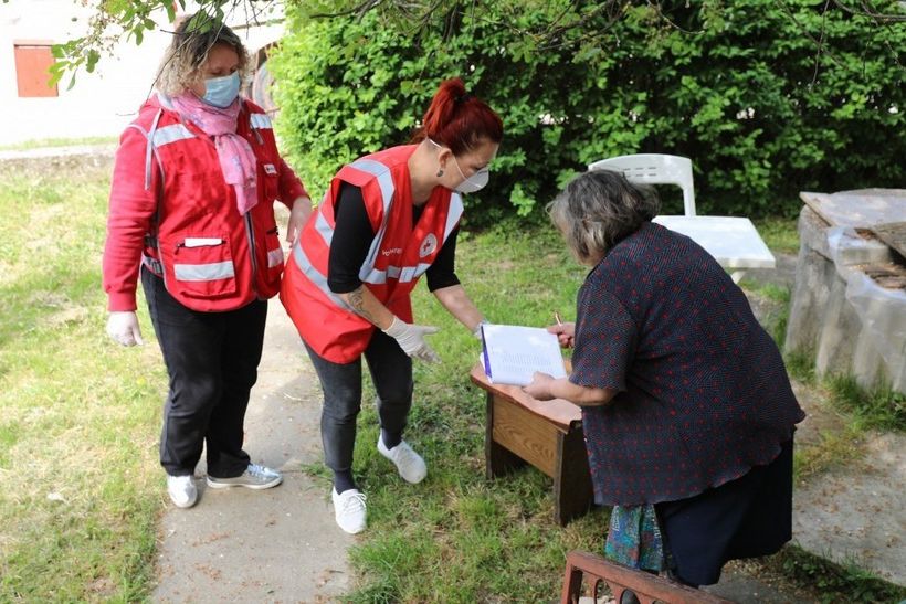 Gradsko društvo Crvenog križa Ivanić-Grad počelo s podjelom proljetnih paketa prehrambenih namirnica