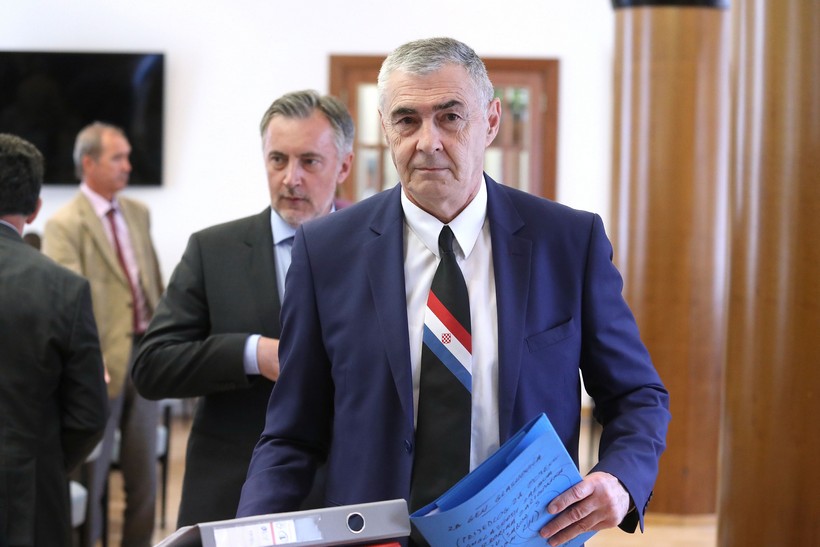 Zagreb: Željko Glasnović Predao Listu Za Parlamentarne Izbore