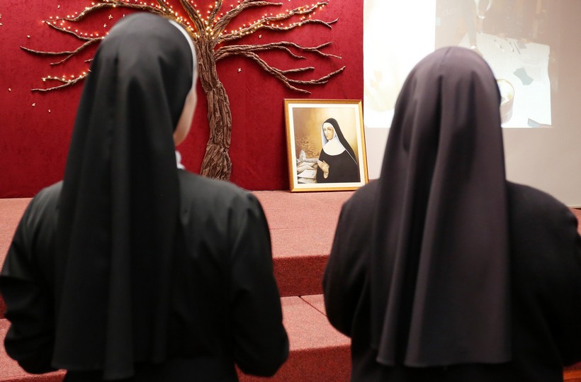 Zaraženo 10 od 12 časnih sestara samostana Milosrdnih sestara svetog Križa