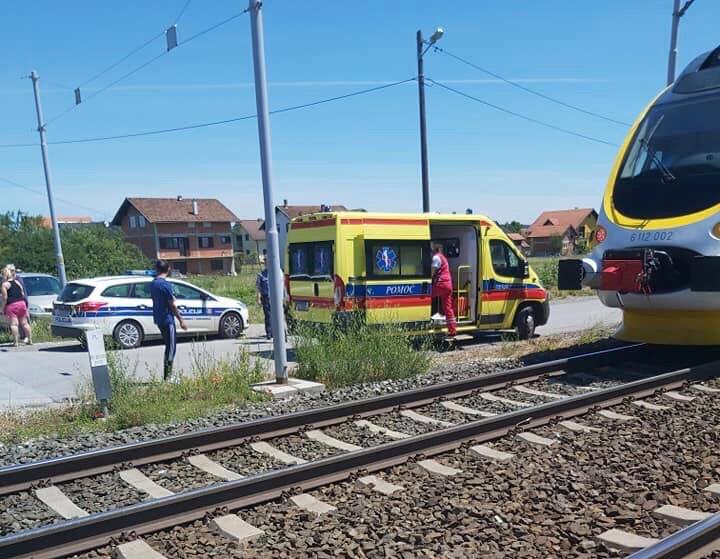 U naletu vlaka stradala jedna osoba