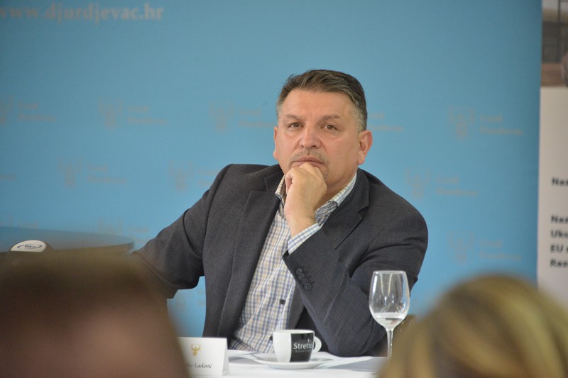 Željko Lacković dao prijedlog da načelnici, gradonačelnici i župani mogu vladati maksimalno dva mandata