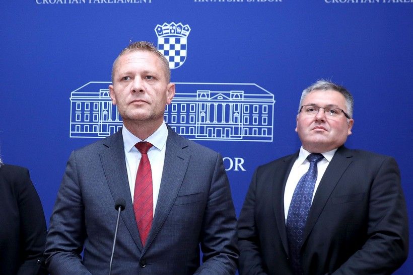 STRANKA TO SAM JA Krešo Beljak lažirao rezultate Glavnog odbora stranke?
