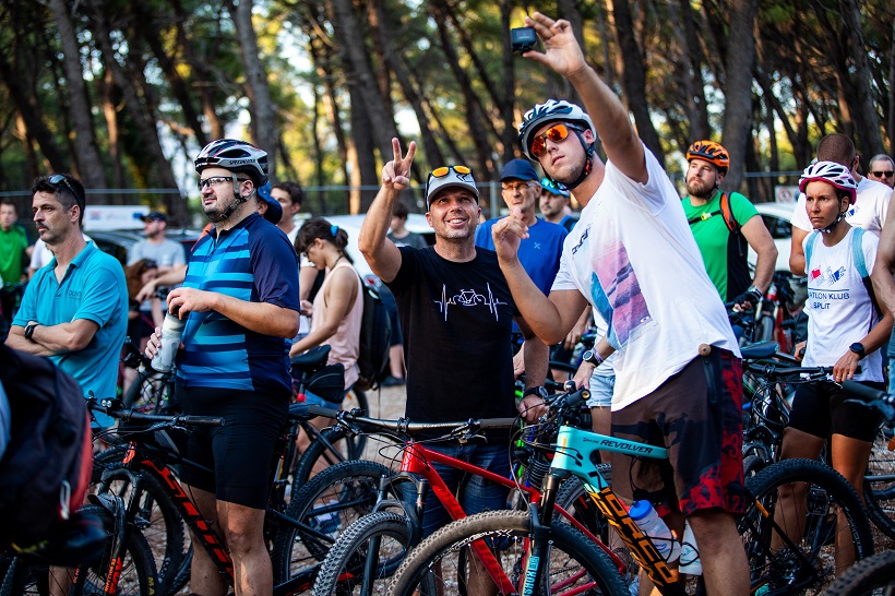 Split: Prosvjedna vožnja biciklima pod nazivom "Za Marjan bez auta"