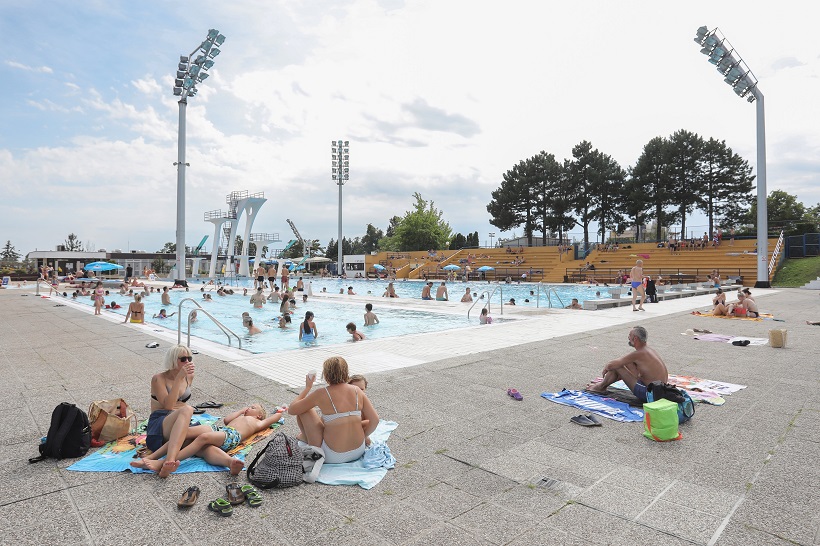 Zbog vrućina preko vikenda besplatni zagrebački gradski bazeni