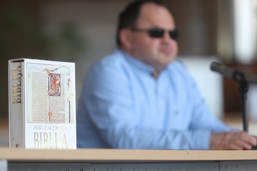 Zagreb: U NSK predstavljen projekt snimanja Biblije na hrvatskom znakovnom jeziku