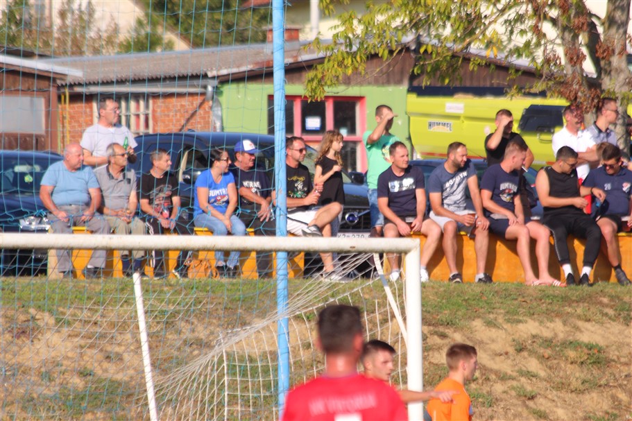 nogomet tomislav radnik viktorija 05