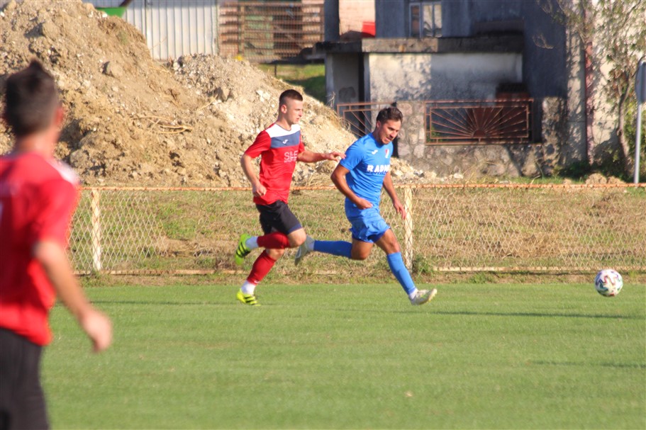 nogomet tomislav radnik viktorija 17