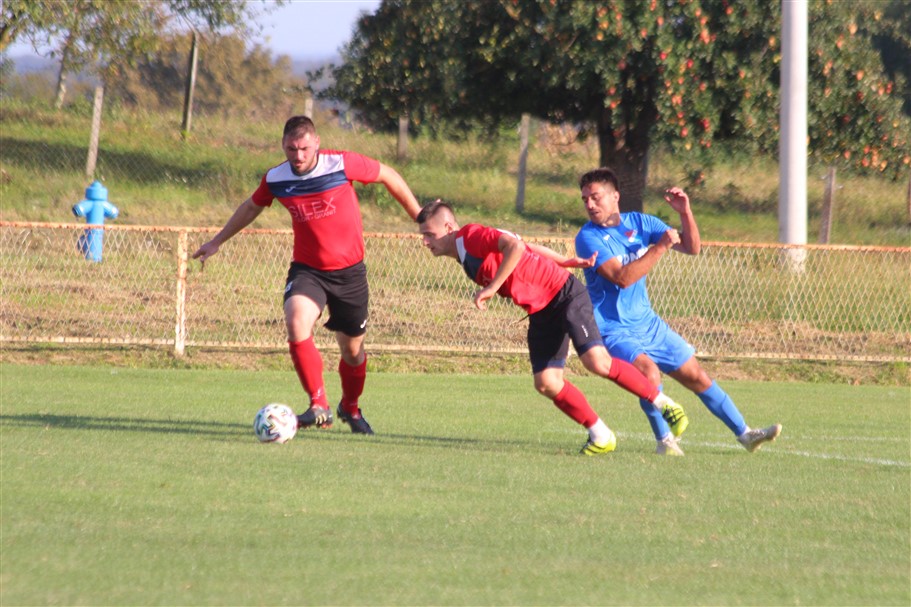 nogomet tomislav radnik viktorija 18