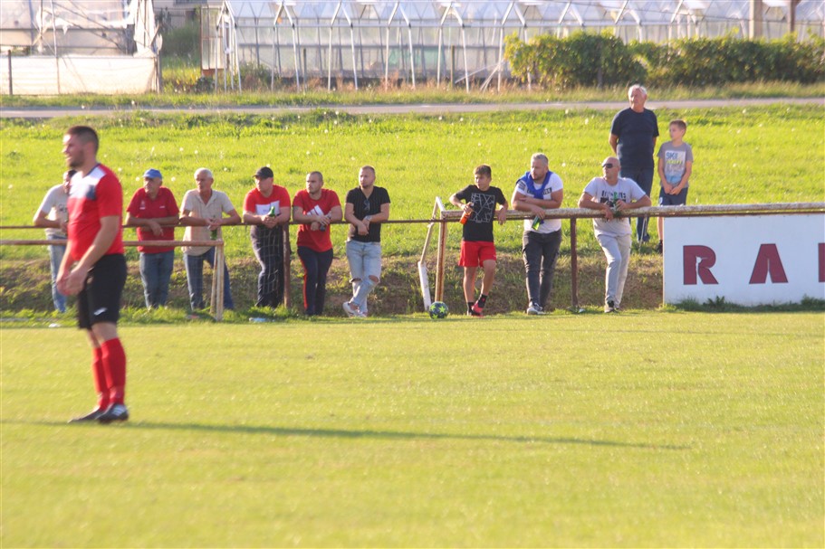 nogomet tomislav radnik viktorija 38