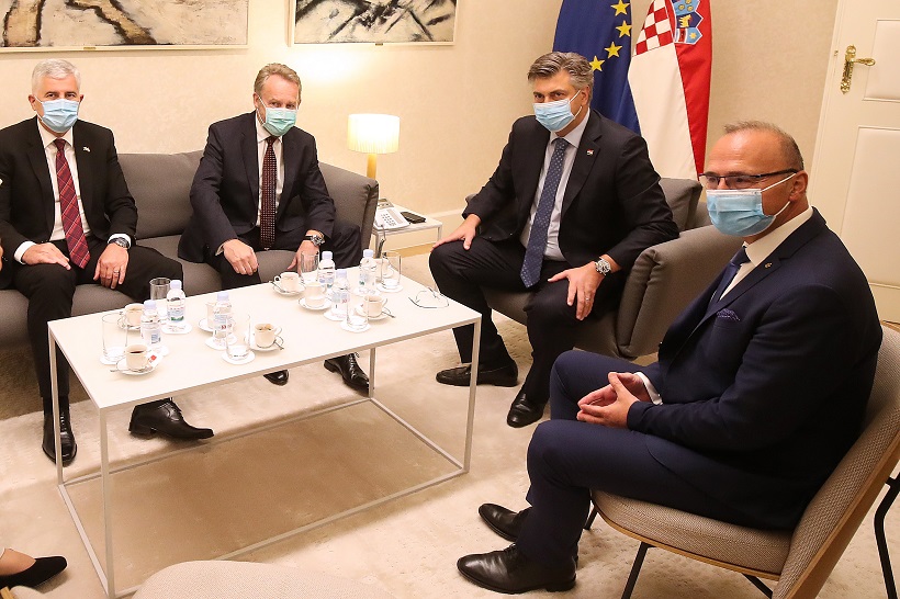 Predsjednik Vlade Plenković susreo se s Draganom Čovićem i Bakirom Izetbegovićem