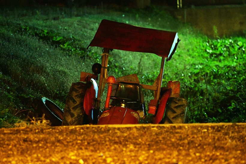 Batrina: Pri Naletu Osobnog Automobila Na Traktor Poginuo Vozač Traktora