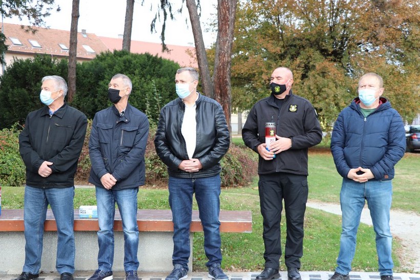 Polaganje_vijenaca_Spomenik_slobode_03