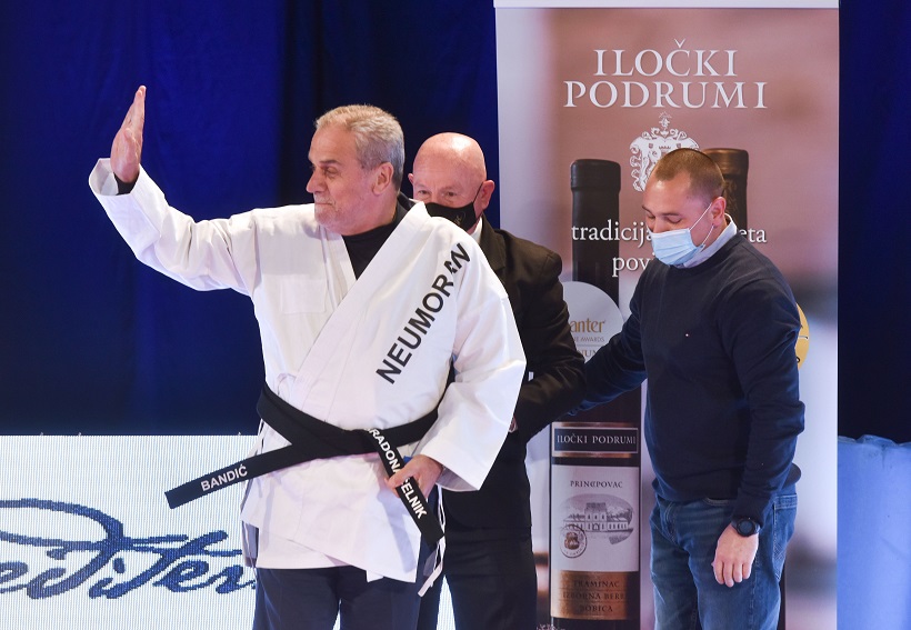Zagreb: Milan Bandić otvorio  žensko karate natjecanje Top Ten