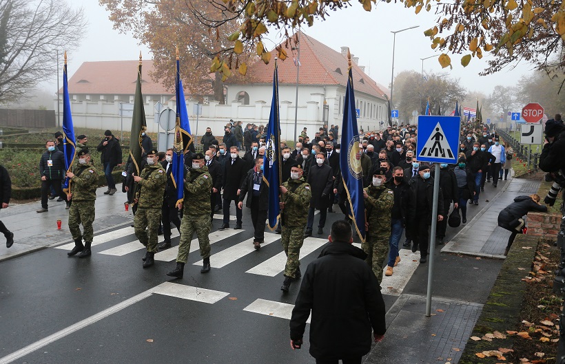 Vukovar: U Posebnim Epidemiološkom Mjerama Krenula Kolona Sjećanja