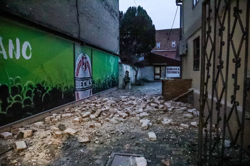 🎦 Kamere zabilježile potres koji je osjetila gotovo cijela sjeverna Hrvatska