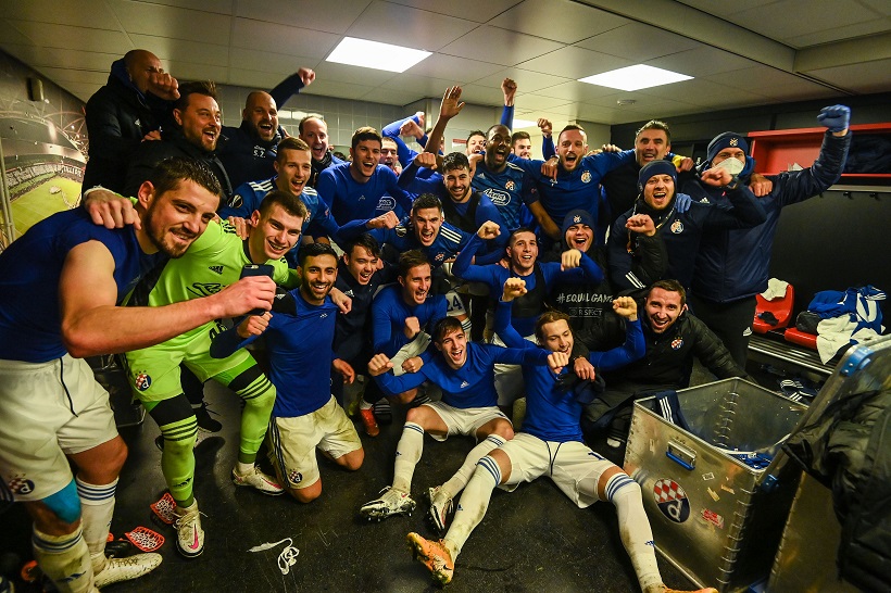 Rotterdam: Dinamo U Svlačionici Proslavio Pobjedu I Prolazak U 16 Inu Finala Europske Lige
