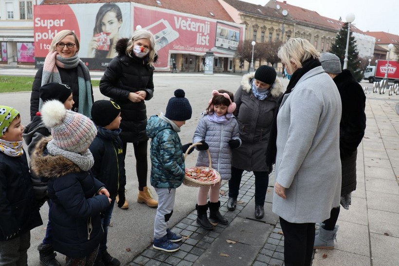 kicenje_jelke_dv_smiješak_2020_06