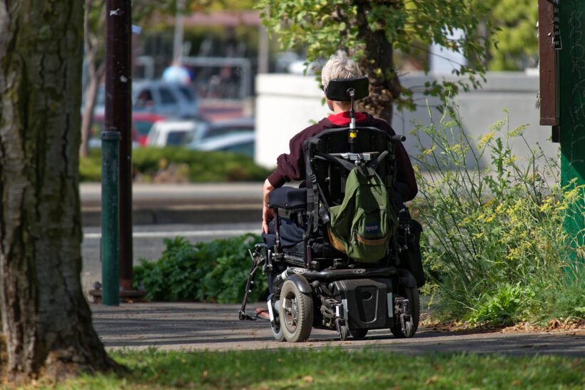 LOPOV BEZ MORALA Ukrao invalidska kolica na motorni pogon