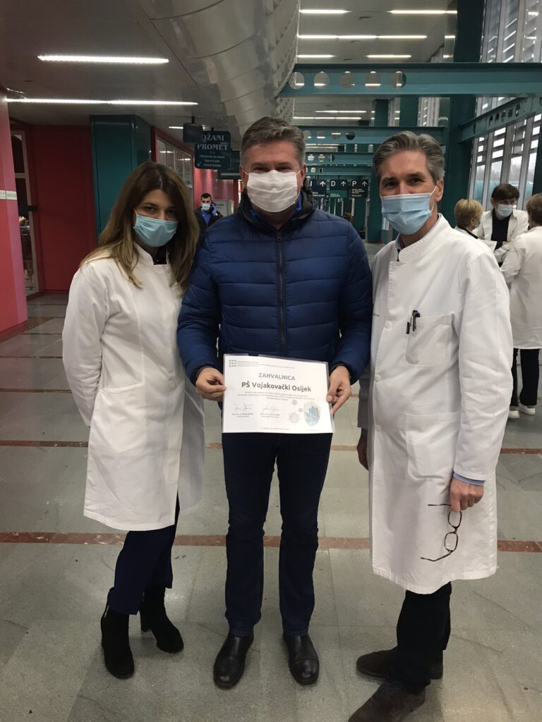 ucenici donirali medicinske djelatnike6