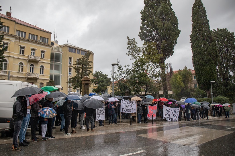 Dubrovnik: Prosvjed za policijskog načelnika optuženog za seksualno uznemiravanje kolegica