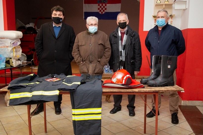 vatrogascna oprema (11)