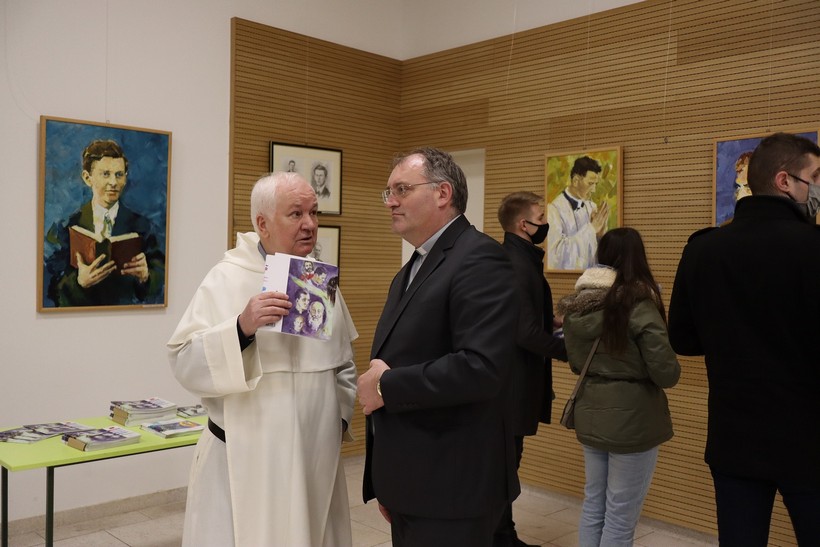 004 Rektor Antun Sente i prior Marinko Zadro