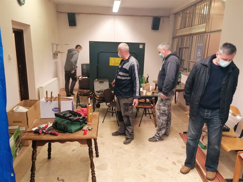 IMG-3fd204101ace07ec35b97175132b84c1-V