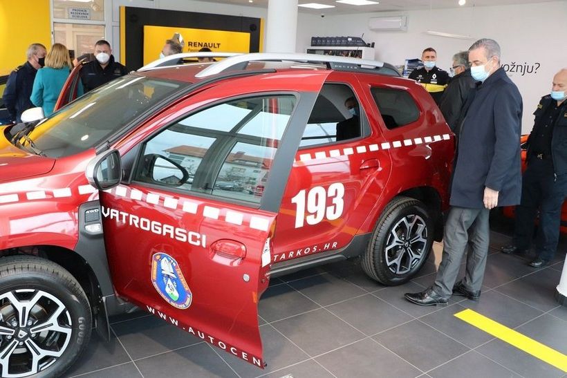 Primopredaja vozila vatrogasnoj zajednici KKŽ (3)