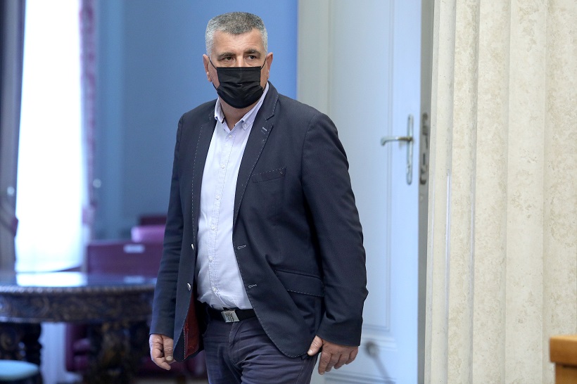 Stožer prihvatio preporuku gradonačelnika Bulja: U školama bez maski