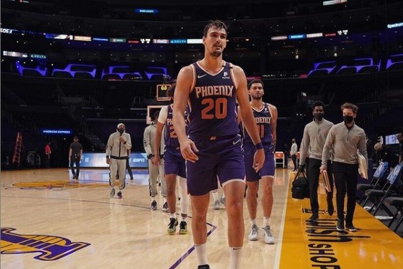 NBA Šarić solidan u pobjedi Sunsa nad Lakersima