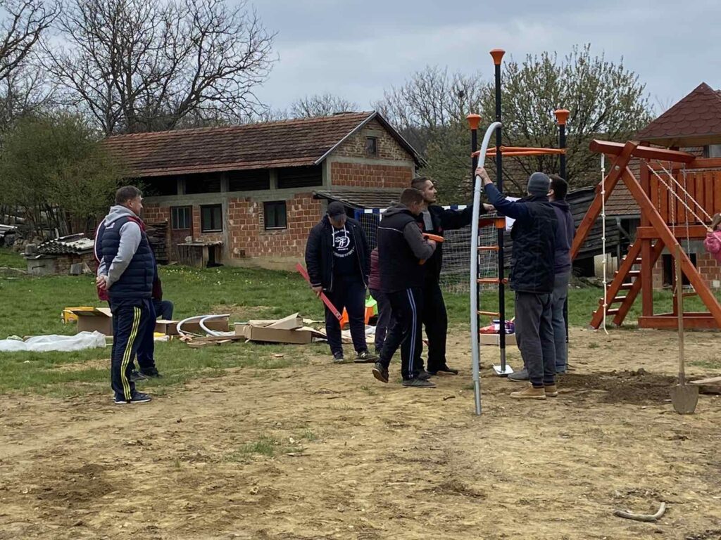 IMG-aa2f4580f01ca07bc989763fff419778-V