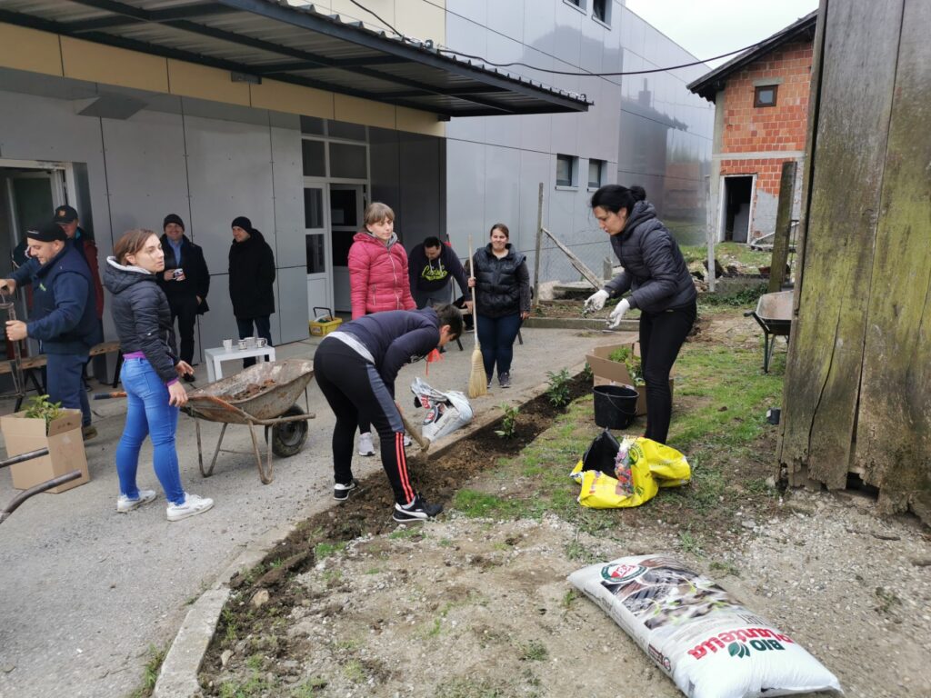 IMG-f1a76f17628e333ad2204af77702c2dc-V