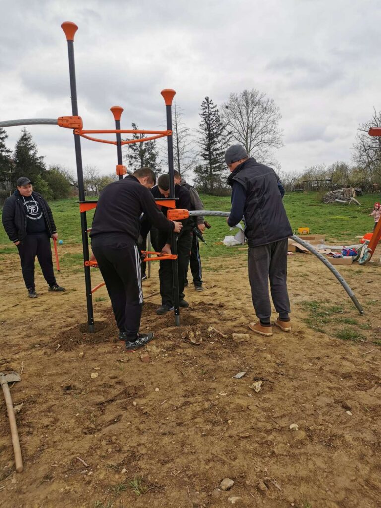 IMG-f24a4b4290b2894704b51bd05b646855-V