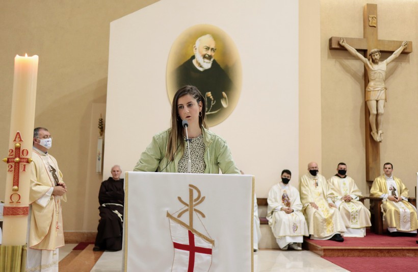 003 Otvorenje, Eva Vukina