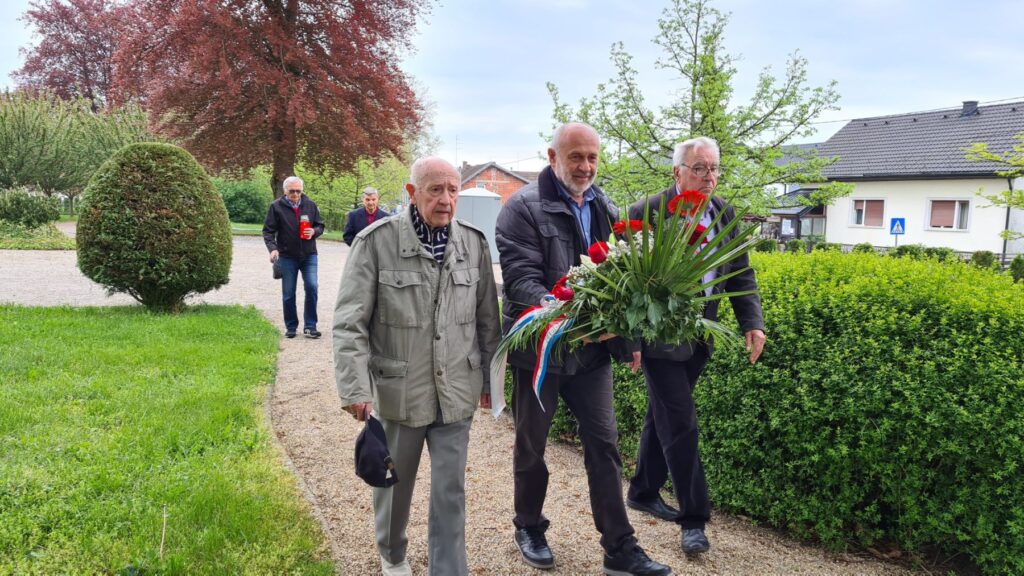 IMG-3734473c773b0bb7961bb824376b2cad-V