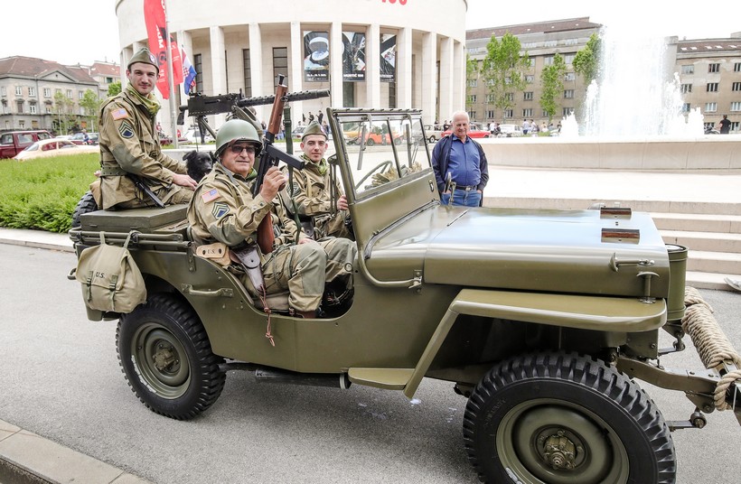 “Old school Desant na Zagreb” u organizaciji Muzeja automobila Ferdinand Budicki