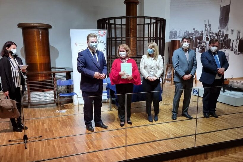 STEM - potpis ugovora