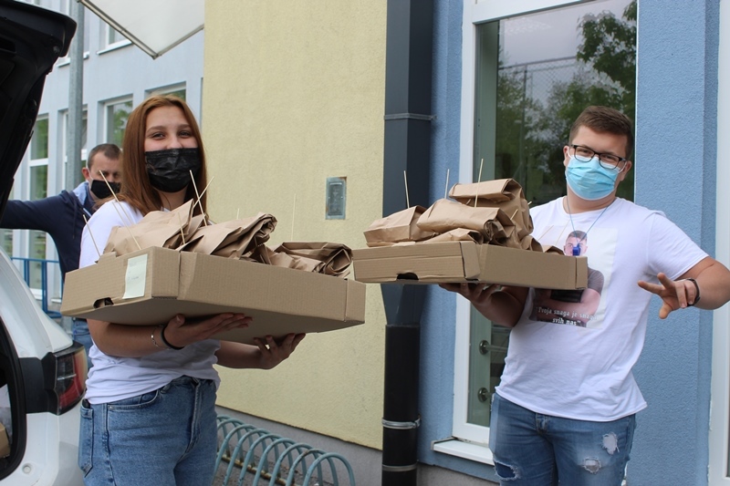 maturanti križevci (1)