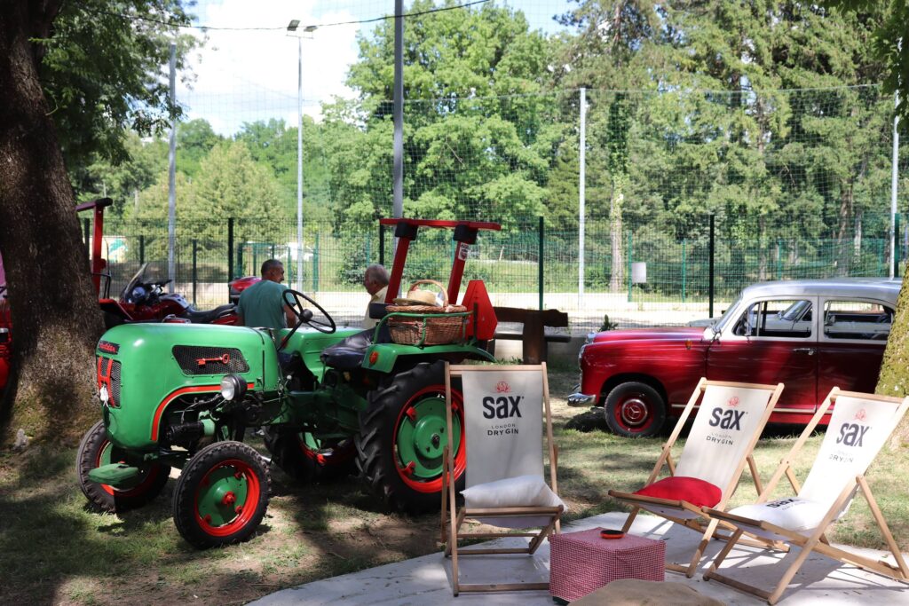 205737861_203364468349112_3763203093618206196_n