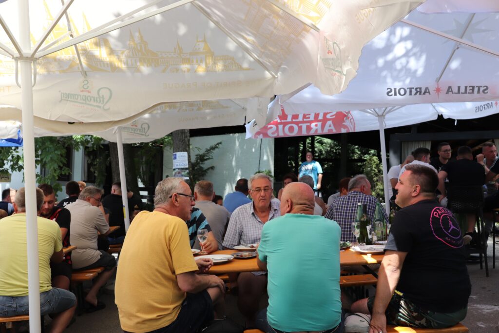 208148647_1207020803092749_244398270814211653_n